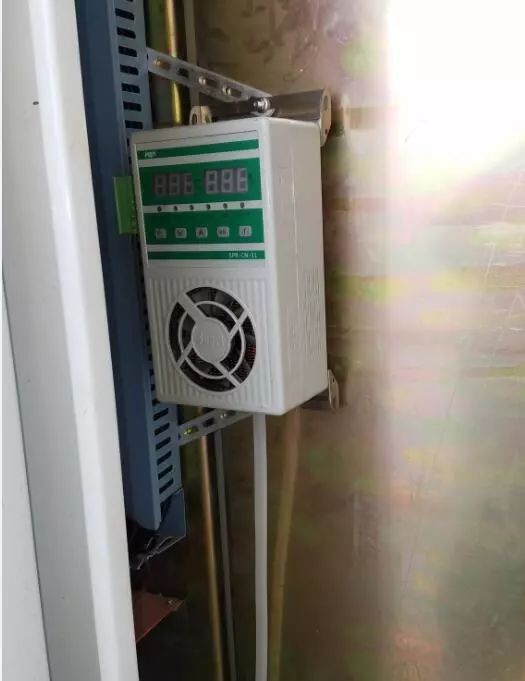 如何防潮和除濕海上電力設(shè)備(高電壓開關(guān)柜)？