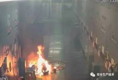 用電安全——值班人員非法進(jìn)入高壓開關(guān)柜，并遭受6kV高壓電擊。