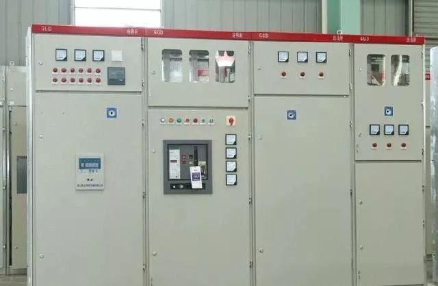配電箱標(biāo)準(zhǔn)、接線(xiàn)方法、安裝方法和分類(lèi)等。被詳細(xì)描述并且一次清楚。